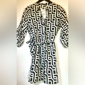 🆕ZARA Geometric Black and White Dress